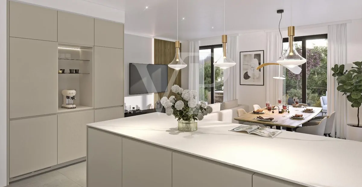 Baugrundstück mit genehmigtem Projekt für 2 freistehende Villen