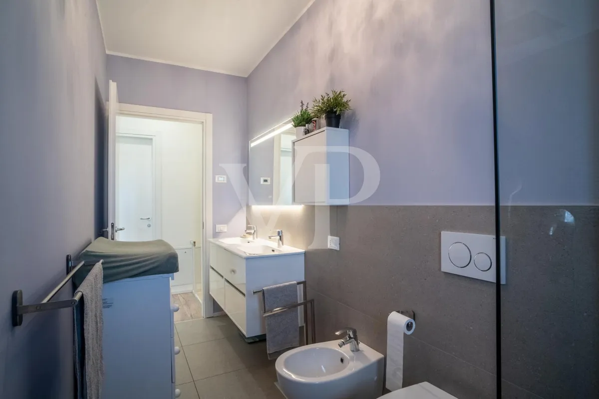 Klasse A4 Kopf-Reihenhaus mit Garten