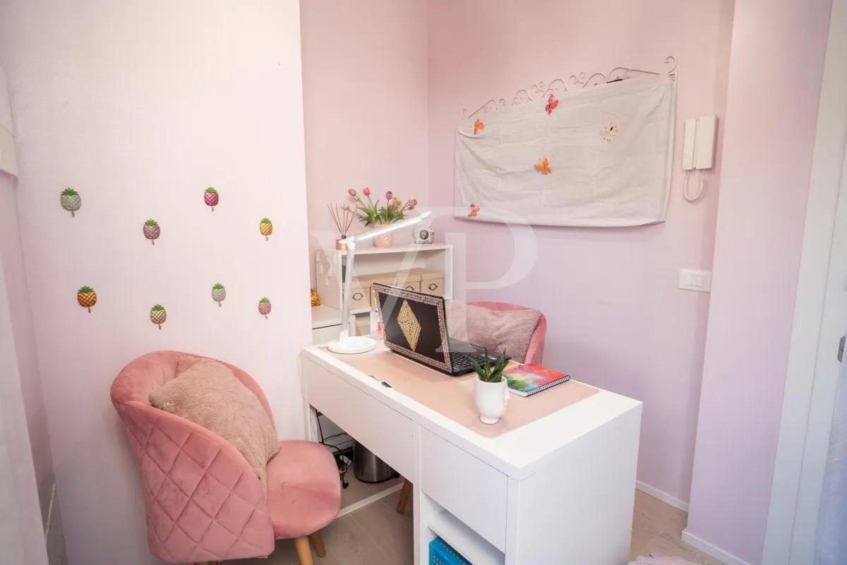 Klasse A4 Kopf-Reihenhaus mit Garten