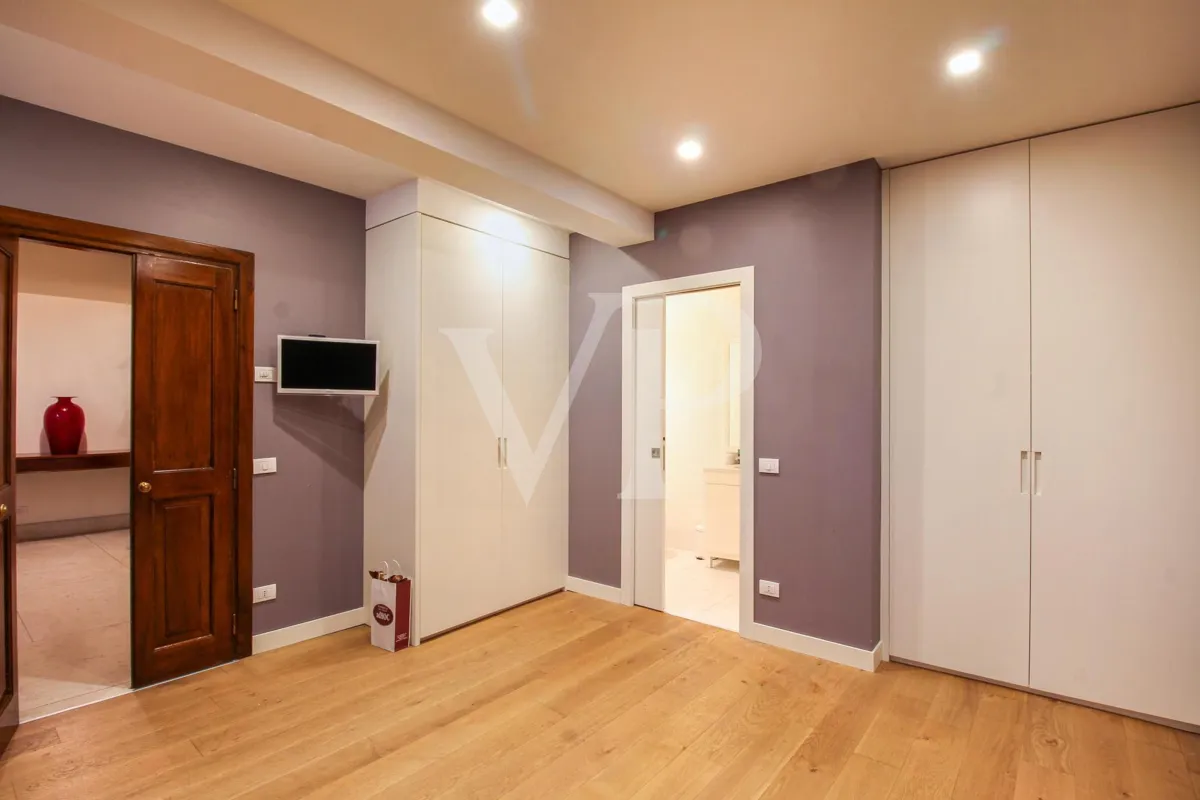 Elegantes renoviertes Gebäude im Zentrum