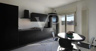 von_poll_real_estate_property_IT21355545_image_42