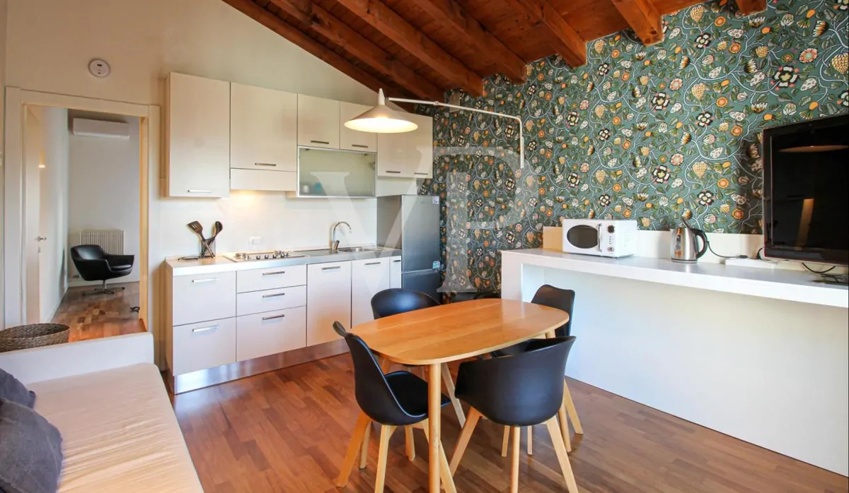 Möblierte Mini-Wohnung - eleganter Rückzugsort für alle, die Qualität wählen