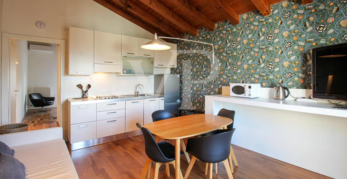 Möblierte Mini-Wohnung - eleganter Rückzugsort für alle, die Qualität wählen