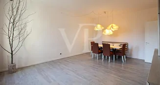 von_poll_real_estate_property_IT253551748_image_57