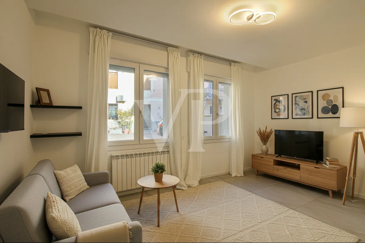 Virtual Home Staging