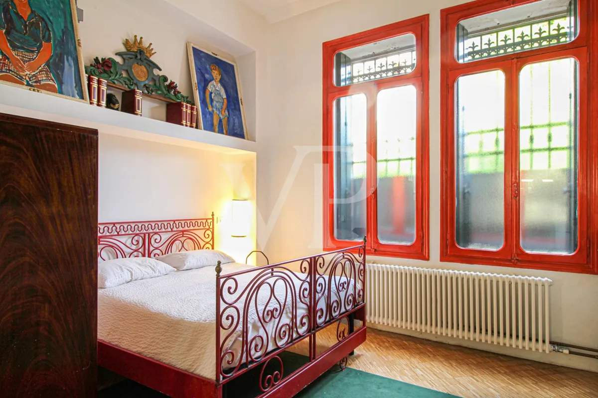Exklusives Designer-Loft mit Gartenblick