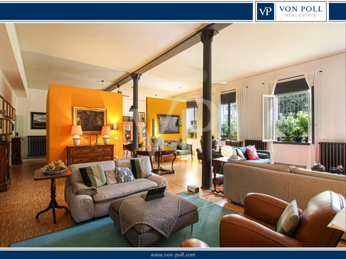 Exklusives Designer-Loft mit Gartenblick