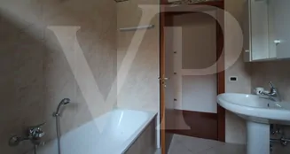 von_poll_real_estate_property_IT20355312_image_7