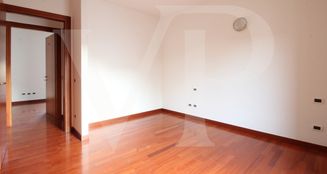 von_poll_real_estate_property_IT20355312_image_9