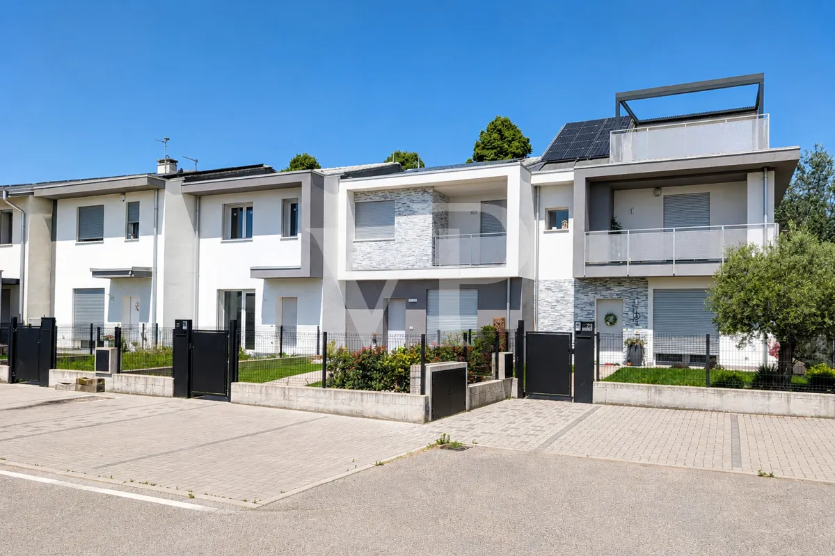Letztes Einfamilienhaus der Energieeffizienzklasse A4 mit eigenem Garten und individuell gestaltbarer Ausstattung