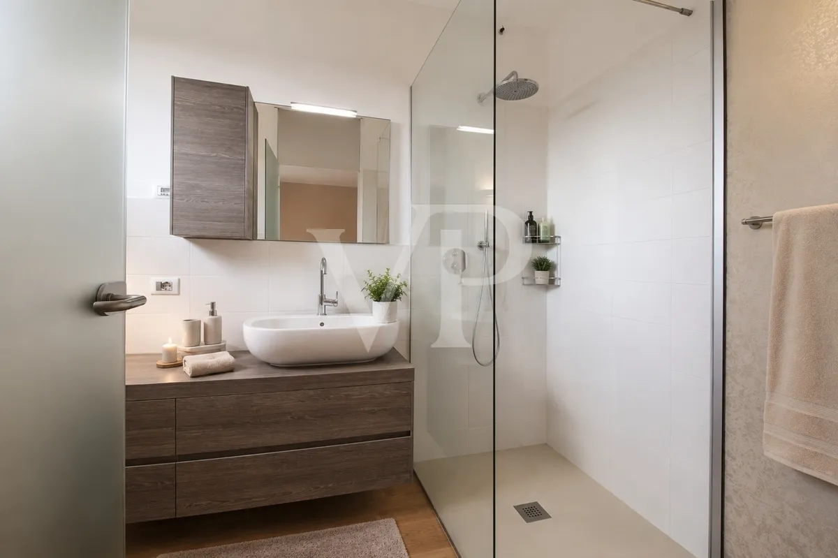 Exklusive Eckvilla mit Pool vor den Toren von Vicenza