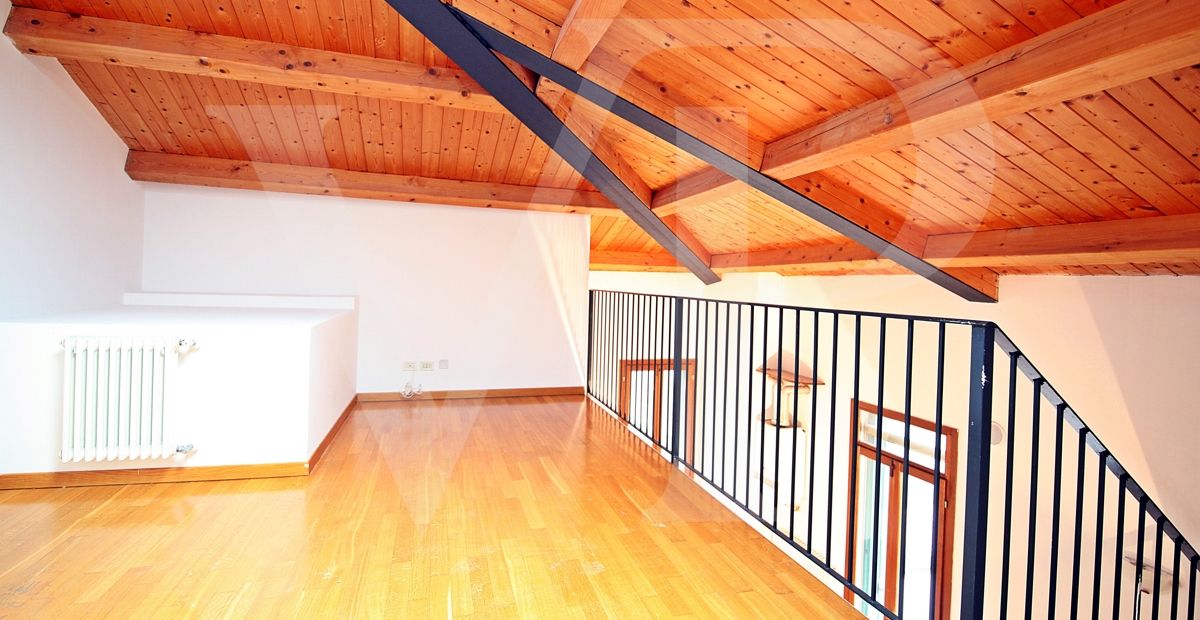 Attico esclusivo a due passi dalla Città
Residence immerso nel verde