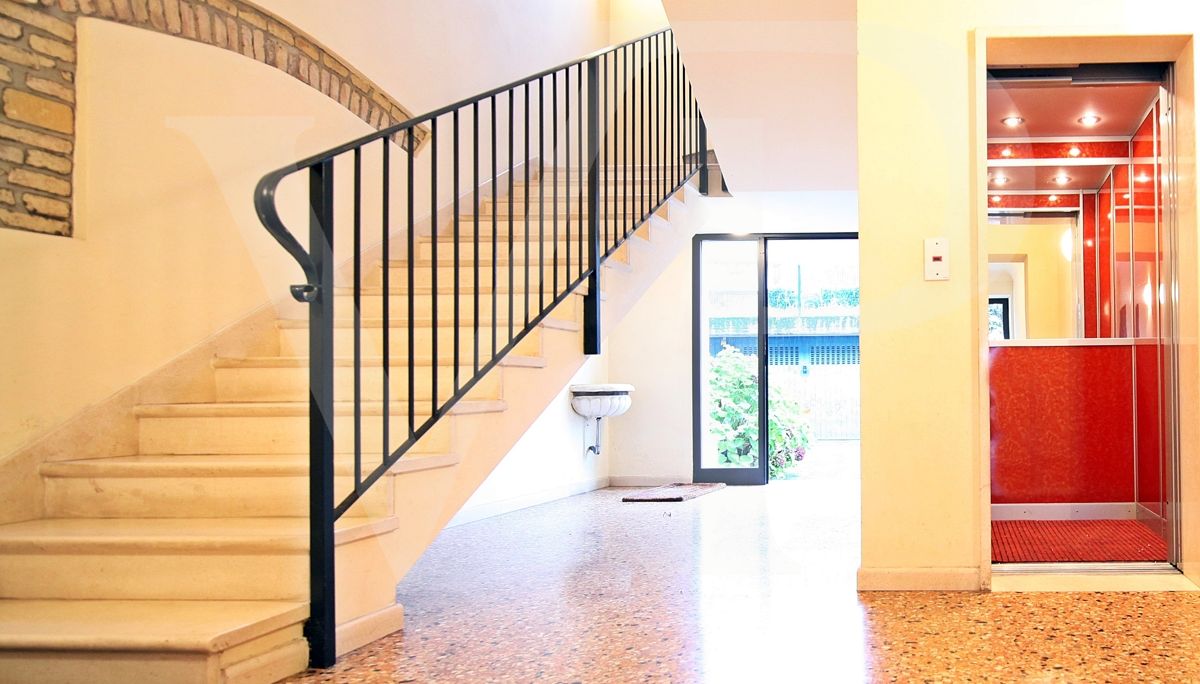 Attico esclusivo a due passi dalla Città
Residence immerso nel verde