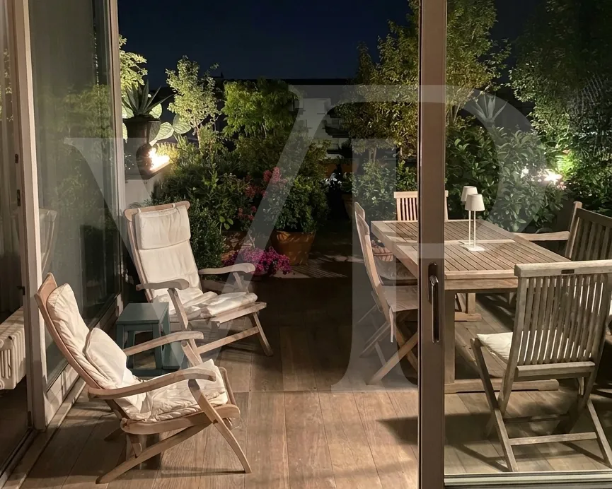 Elegantes Penthouse – Borgo Casale