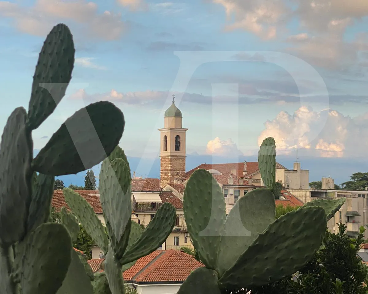 Elegantes Penthouse – Borgo Casale