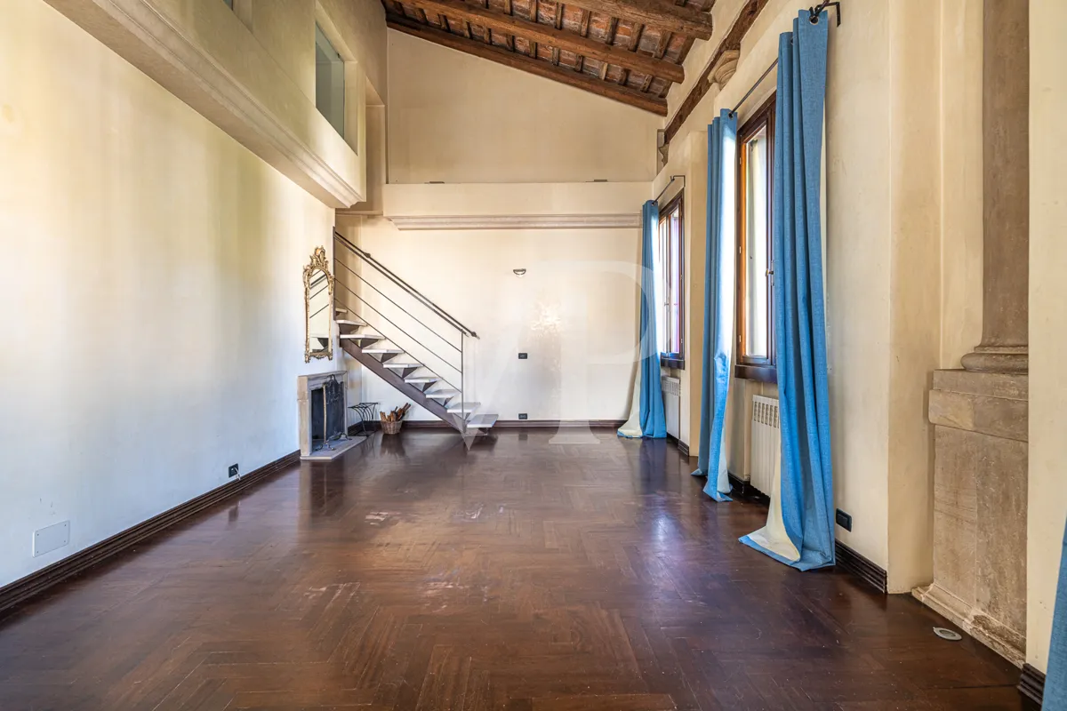 Historische Villa im Ortszentrum