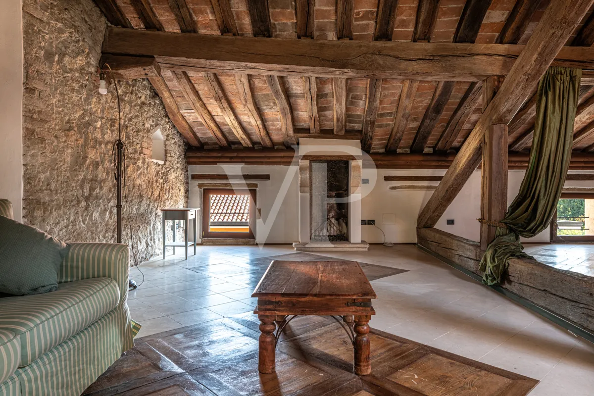 Historische Villa im Ortszentrum