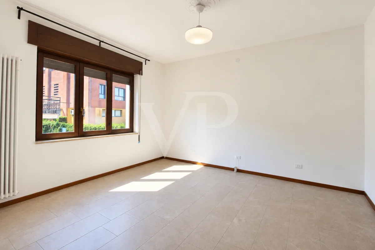 Spacious, renovated three-bedroom apartment—1st floor, no elevator