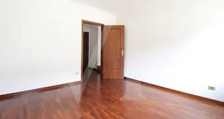 von_poll_real_estate_property_IT20355381_image_2