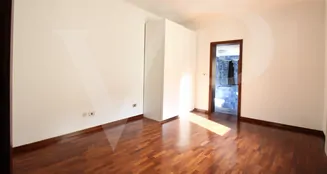 von_poll_real_estate_property_IT20355381_image_3