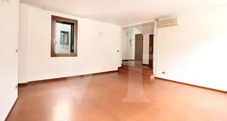 von_poll_real_estate_property_IT20355381_image_9