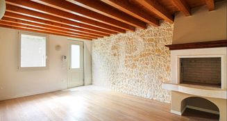 von_poll_real_estate_property_IT21355516_image_1