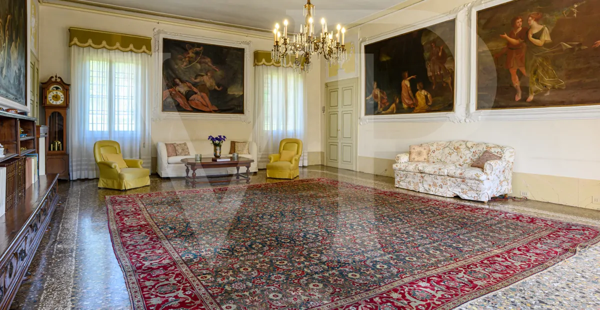 Villa vénitienne du 16e siècle
au pied du château d'Asolo