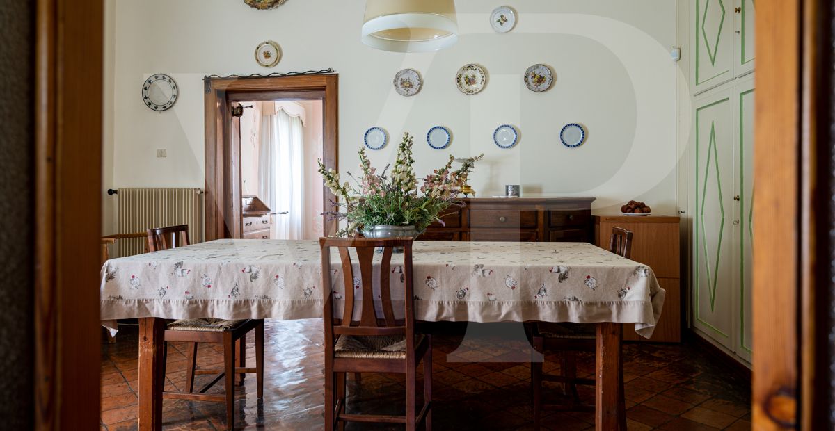 Venetian villa from the 16th century
at the foot of the castle of Asolo