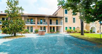 von_poll_real_estate_property_IT18355045_image_1