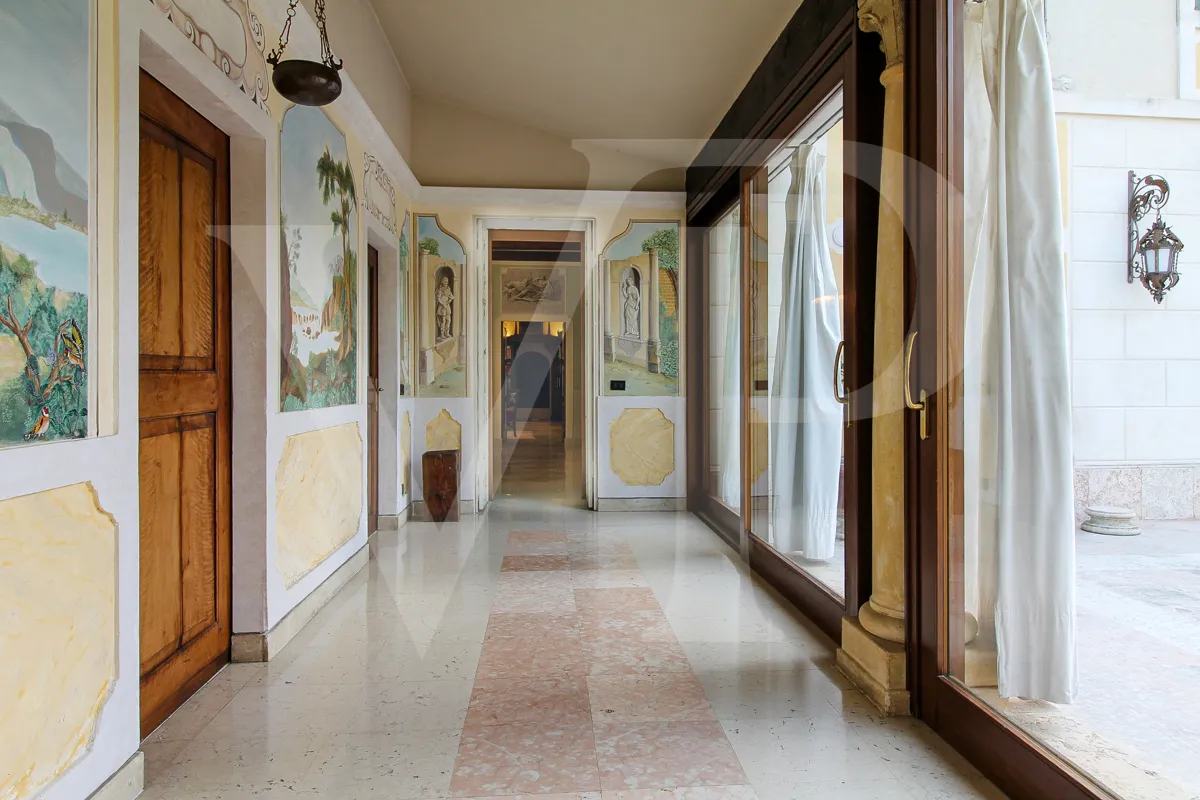 Éljen egy csodálatos velencei villa kényelmében