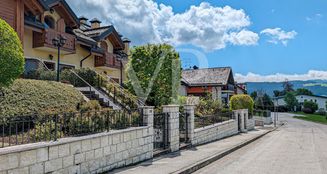von_poll_real_estate_property_IT21355663_image_2