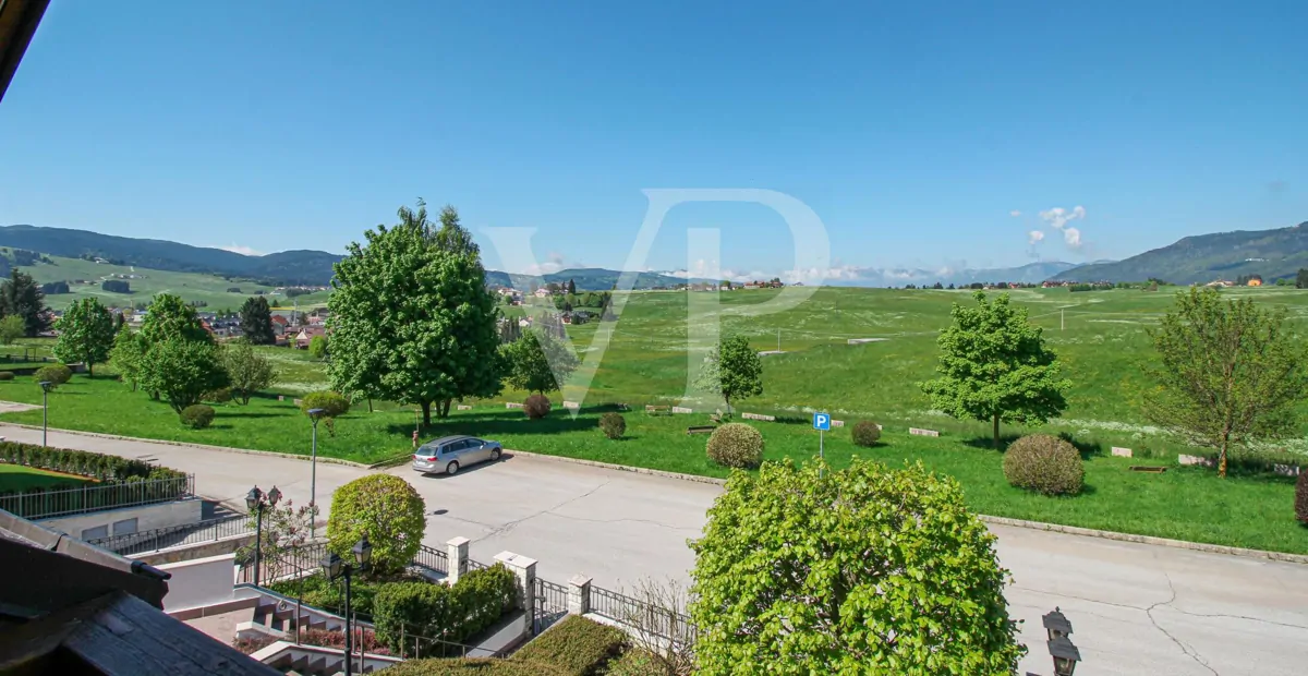 Chalet - Multi-family house with panoramic views
a stone's throw from the center of Asiago