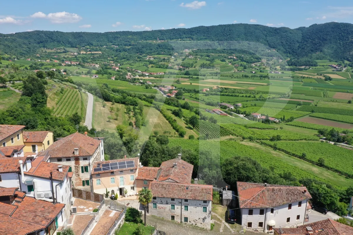 Un luogo magico per vivere il fascino della storia e cultura Italiana.