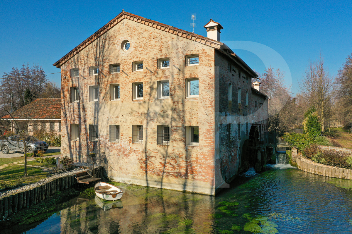 Charming water mill transformed
into a modern eco-sustainable house