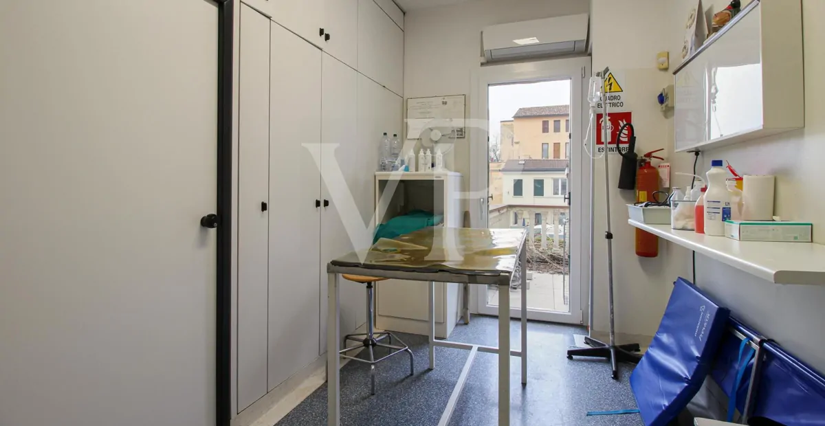 Entire office building
high visibility