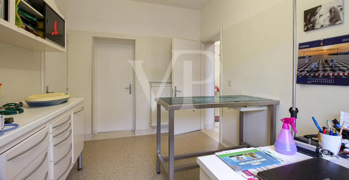 Entire office building
high visibility