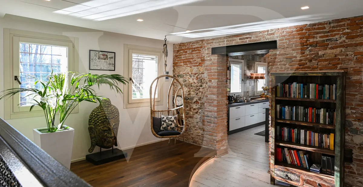 Charmante Mühle umgewandelt
in ein modernes umweltfreundliches Haus