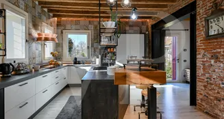 von_poll_real_estate_property_IT21355770_image_250