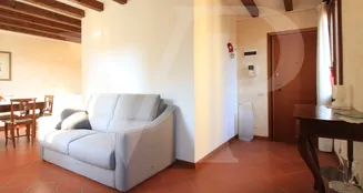 von_poll_real_estate_property_IT22355816_image_5