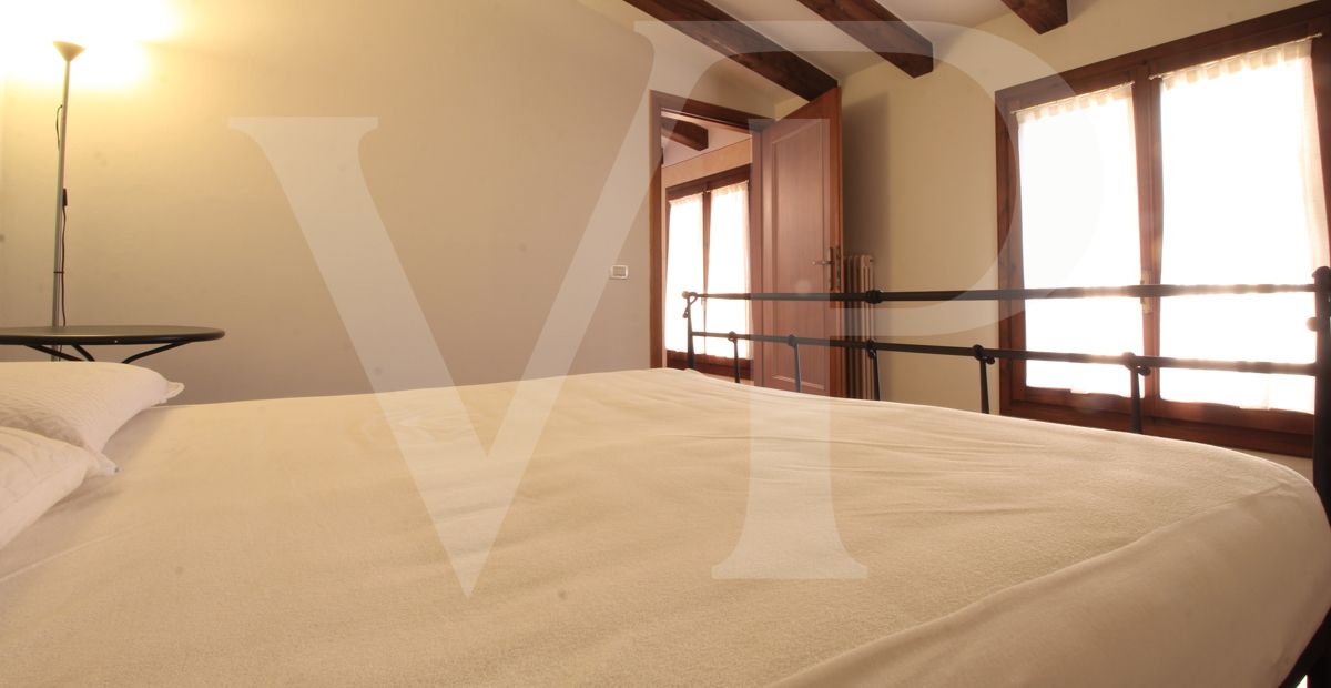 Elegante voll möblierte Wohnung - Historisches Zentrum
