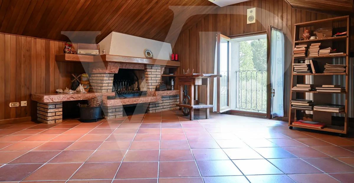 Importante villa con parque bien conservado