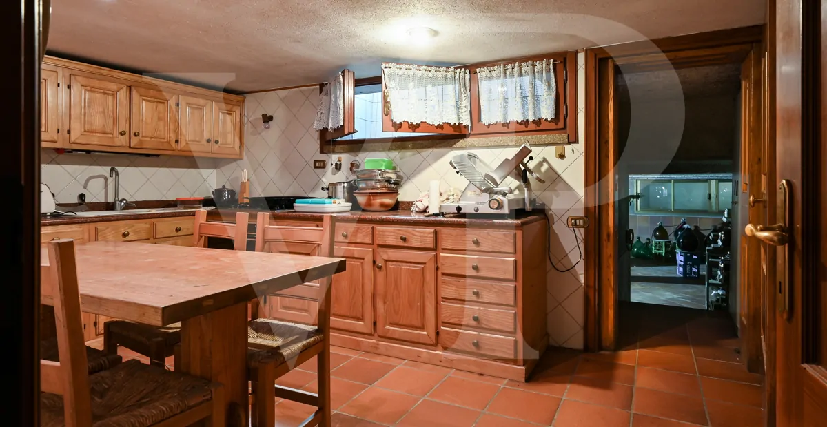 Importante villa con parque bien conservado