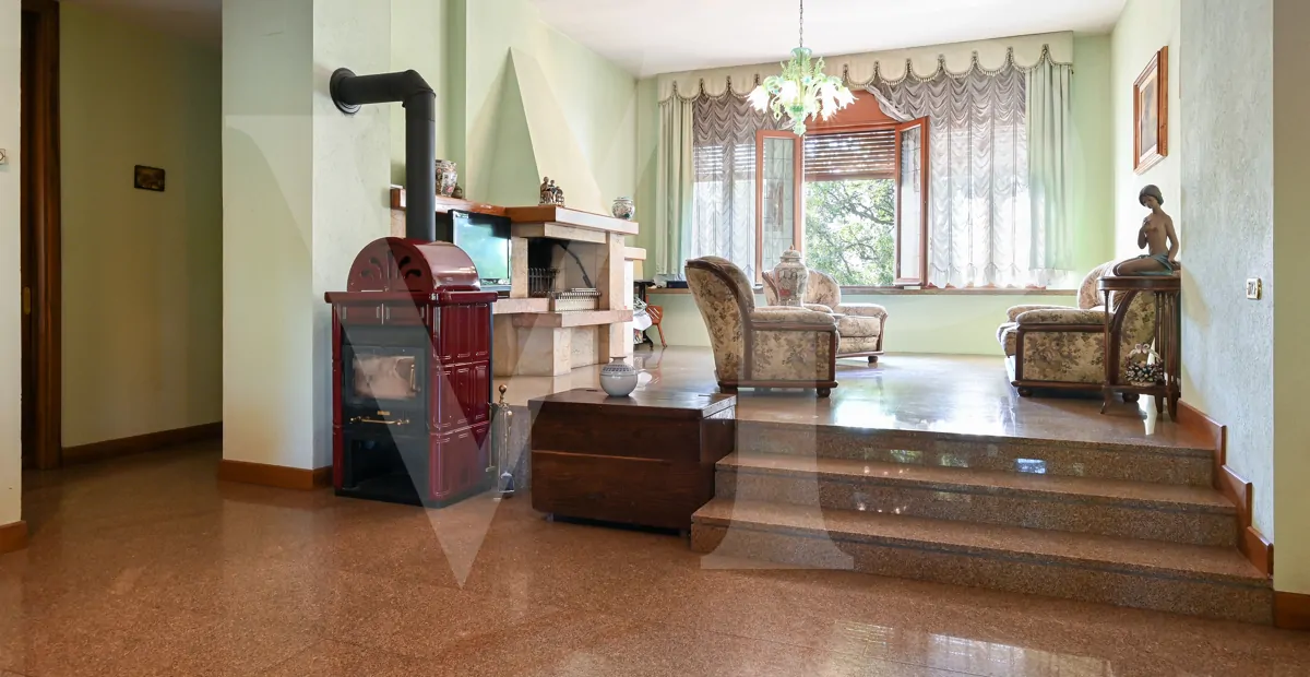 Importante villa con parque bien conservado