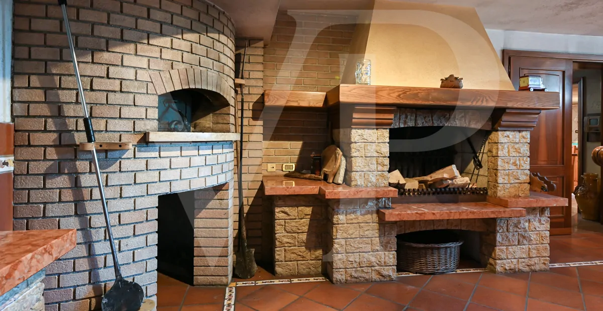 Importante villa con parque bien conservado