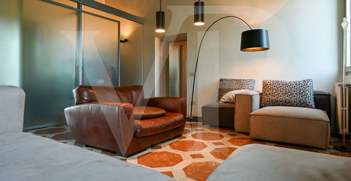 Charmante und exklusive Wohnung im Hauptgeschoss der Loggia Valmarana