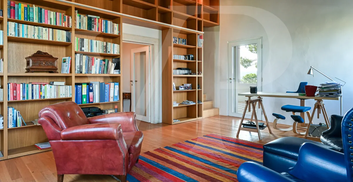 Charmante und exklusive Wohnung im Hauptgeschoss der Loggia Valmarana