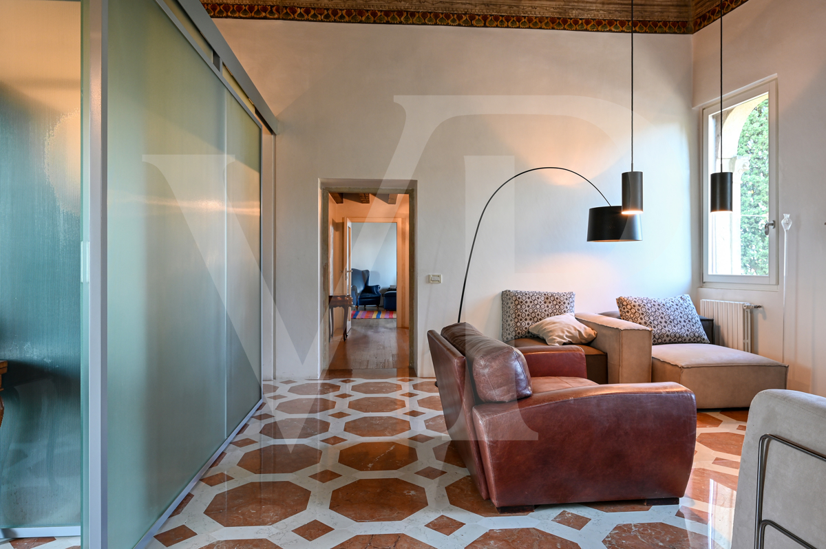 Charming and exclusive home on the main floor of the Loggia Valmarana