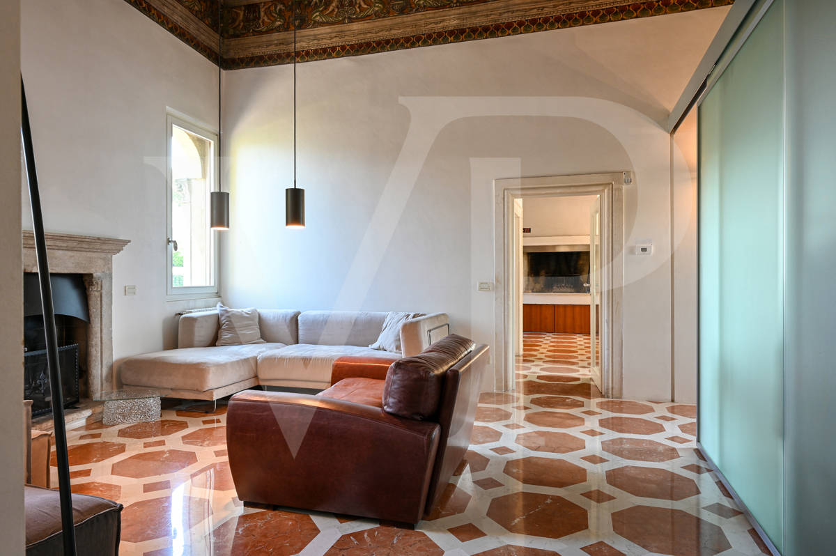 Charming and exclusive home on the main floor of the Loggia Valmarana