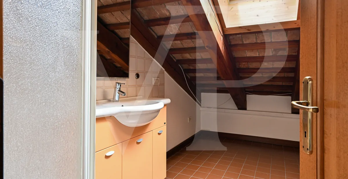 Charmante und exklusive Wohnung im Hauptgeschoss der Loggia Valmarana