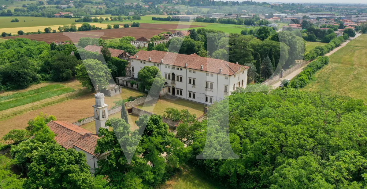 Beeindruckende Villa aus dem 17.